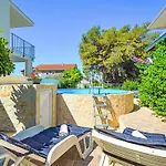Antonia-2 By Interhome דירה