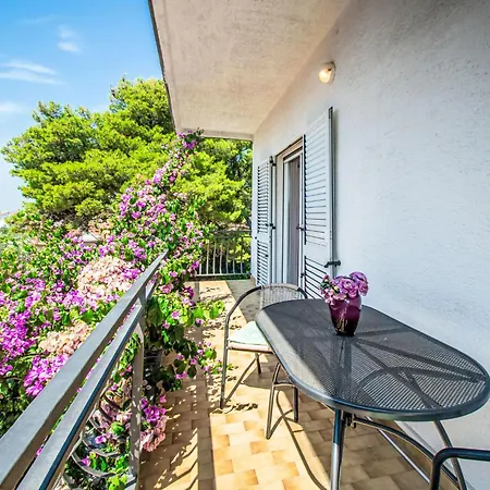 Antonia-2 By Interhome