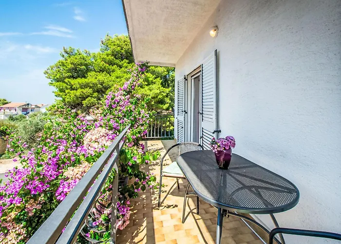 Antonia-2 By Interhome